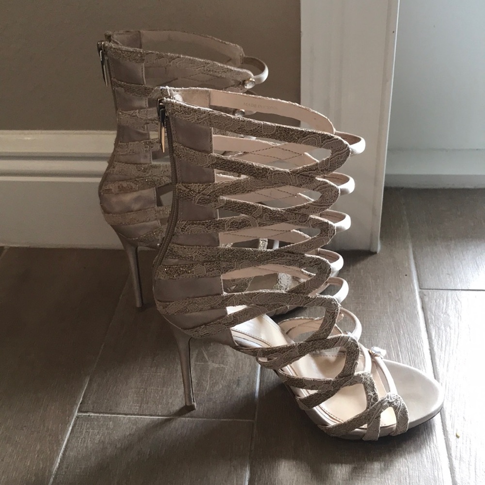 Imagine Vince Camuto- Dalany